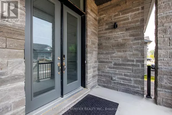 Wasaga Beach, ON L9Z0L5,33 SIMONA AVENUE