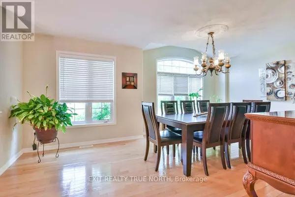 Wasaga Beach, ON L9Z3B1,29 OLD HICKORY LANE