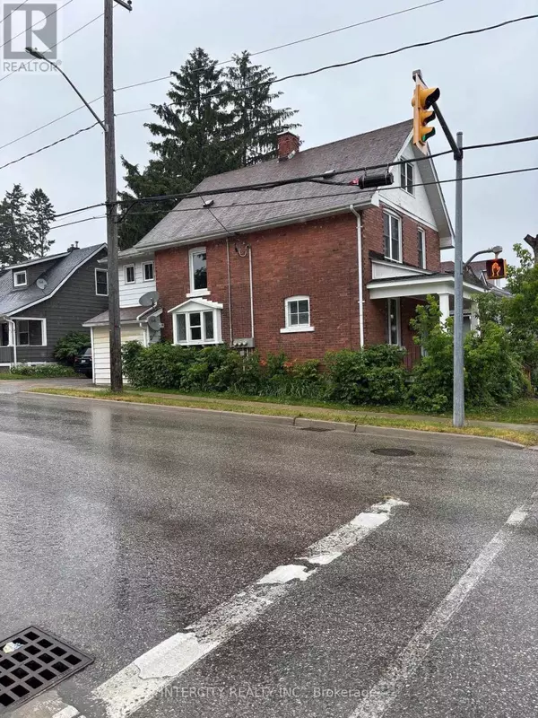 Orillia, ON L3V5L5,90 COLDWATER ROAD W