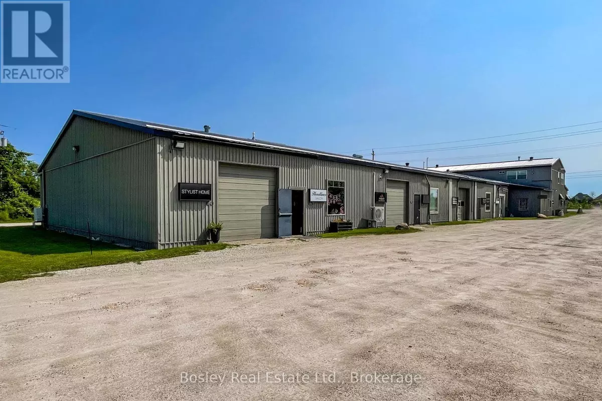 Collingwood, ON L9Y0G7,864 Hurontario ST #4S