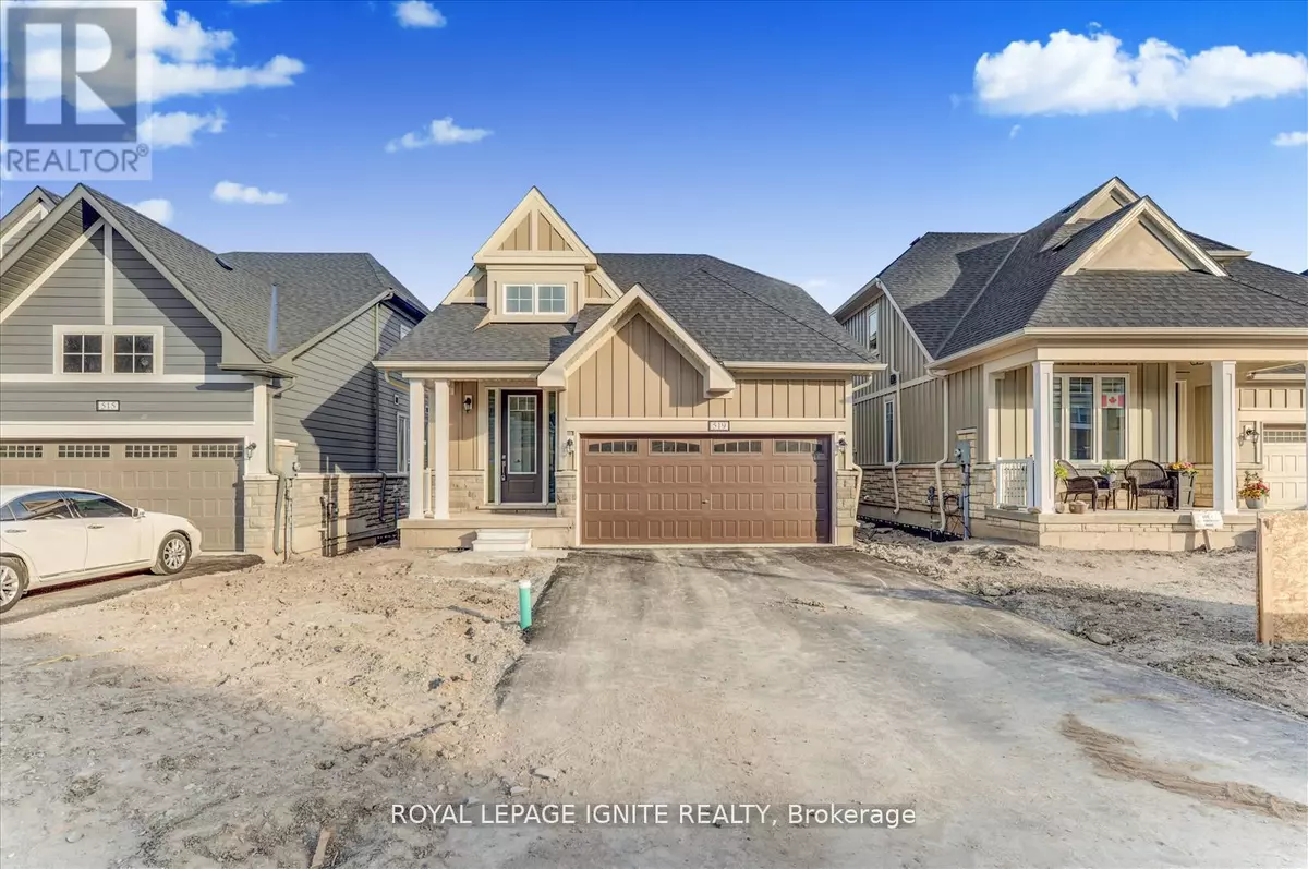 Midland, ON L4R0J2,519 HUDSON CRESCENT