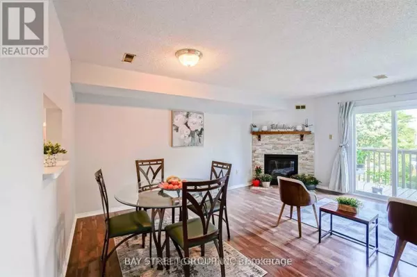Barrie (painswick South), ON L4N7W3,119 D'ambrosio DR #43
