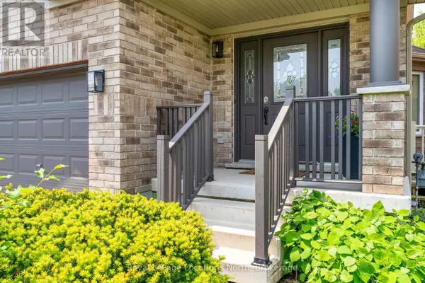 Collingwood, ON L9Y0C8,26 DAVIS STREET