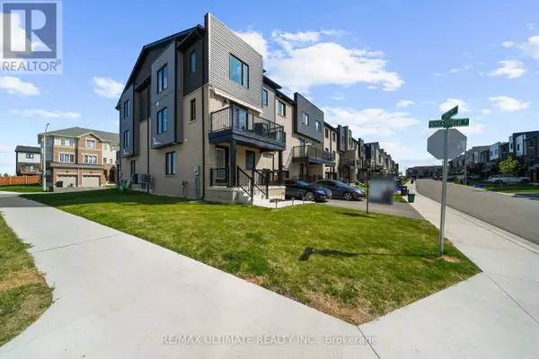 Barrie, ON L9J0V3,38 SILO MEWS