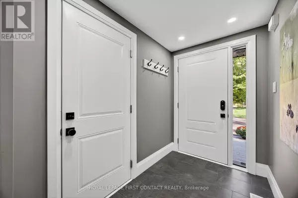 Severn (west Shore), ON L0K2B0,3200 GOLDSTEIN ROAD