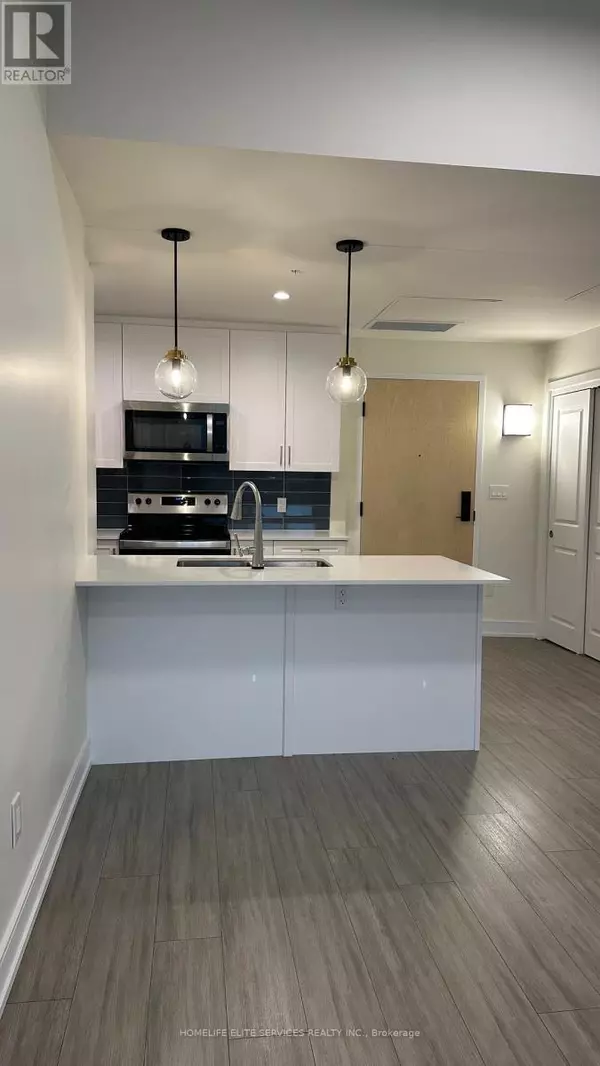 Clearview (creemore), ON L0M1G0,121 Mary ST #306