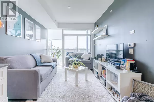 Barrie (painswick South), ON L4N4E8,681 Yonge ST #409