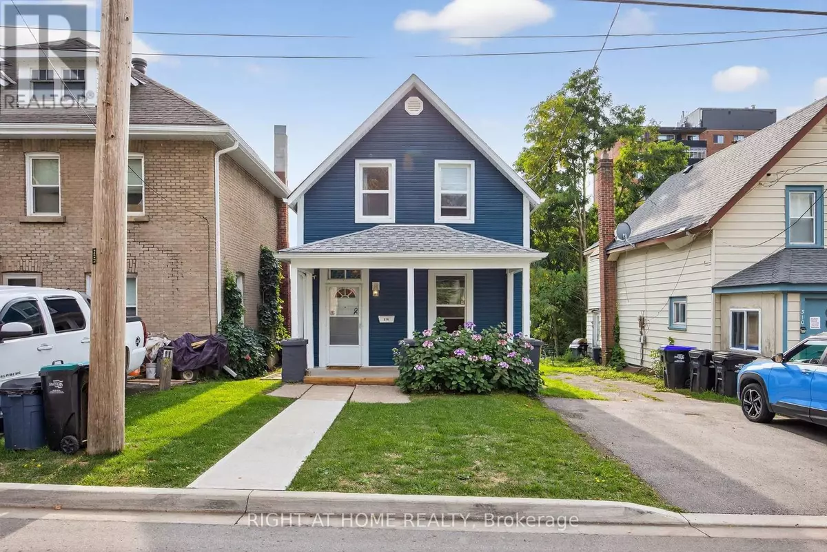 Midland, ON L4R3H4,314 QUEEN STREET