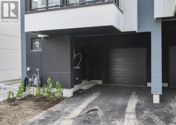 Orillia, ON L3V8P4,12 MARINER'S PIER WAY