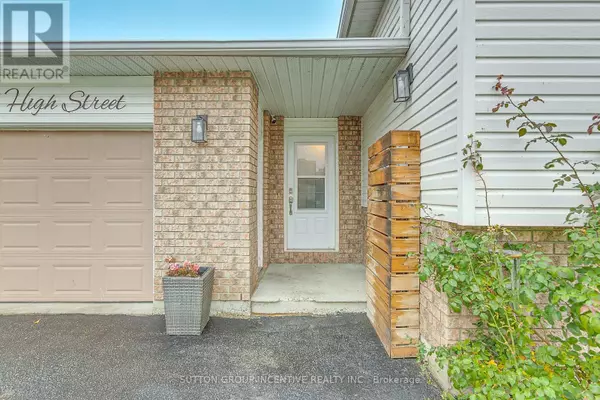 Orillia, ON L3V4X6,389 HIGH STREET