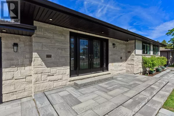 Barrie (painswick South), ON L4N4H3,OPEN HOUSE SATURDAY 2:00 - 214 ASHFORD DRIVE