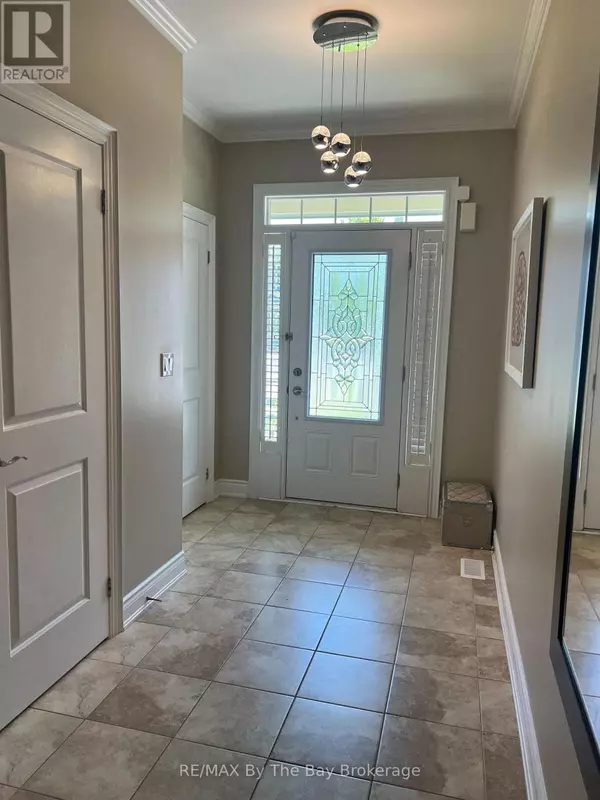 Wasaga Beach, ON L9Z0G1,46 SANDY COAST CRESCENT