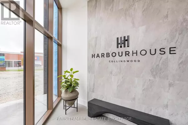 Collingwood, ON L9Y1C3,31 Huron ST #412