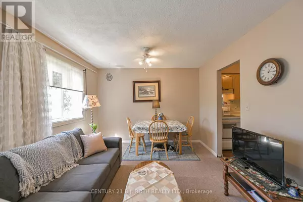 Orillia, ON L3V7M7,25 South ST #106