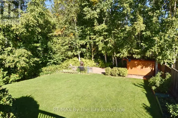 Wasaga Beach, ON L9Z1H4,60 CARIBOU TRAIL