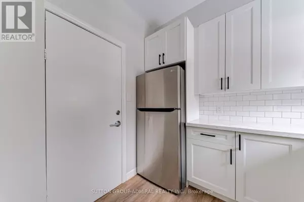 Barrie (city Centre), ON L4M1H6,167 Collier ST #2