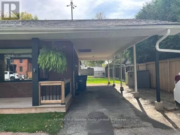 Collingwood, ON L9Y1Z5,286 SIXTH STREET