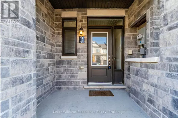 Barrie, ON L9J0W7,12 DURHAM AVENUE