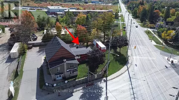 Barrie (0 West), ON L4N9E8,371 Mapleview DR West #back unit