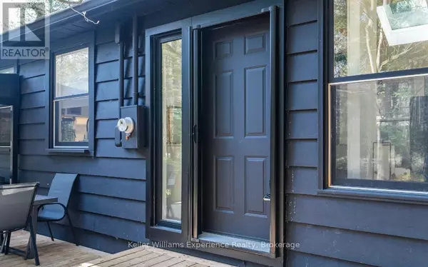 Tiny, ON L0L2J0,1 SUNDOWN ROAD