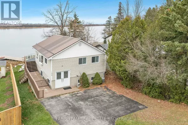 Tay (victoria Harbour), ON L0K2A0,122 MITCHELLS BEACH ROAD