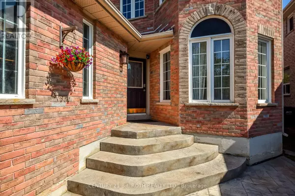 Barrie (painswick South), ON L4N9S7,28 SHAINA COURT