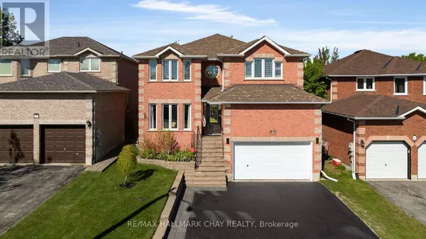 3 MEYER AVENUE, Barrie (east Bayfield), ON L4M6X2