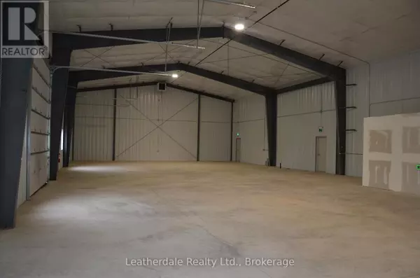 Oro-medonte, ON L3V6R1,46A FOREST PLAINS ROAD