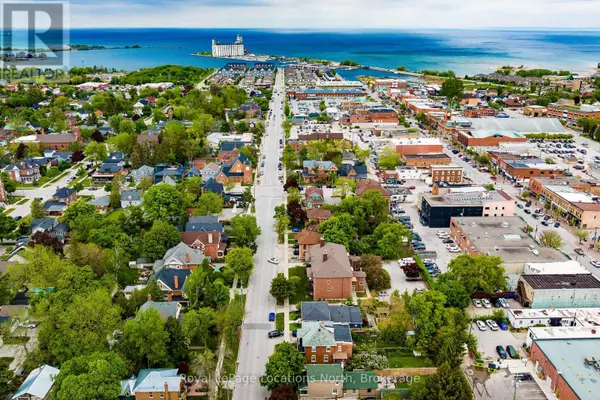 Collingwood, ON L9Y2P2,234 PINE STREET