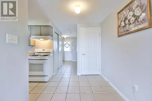 Barrie (painswick South), ON L4M3T1,71 GOODWIN DRIVE