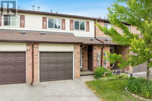 Barrie (allandale), ON L4N3T5,52 Adelaide ST #7