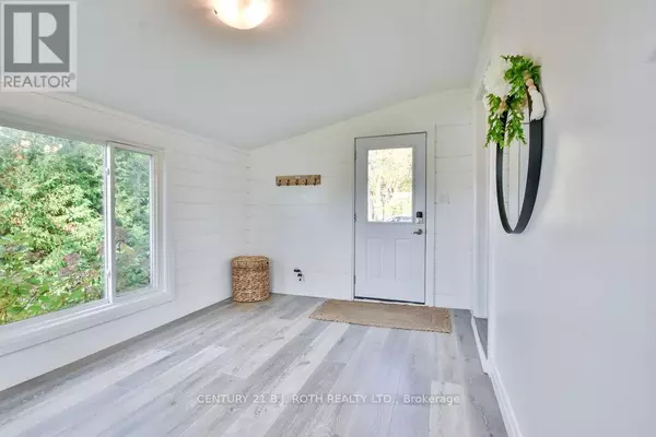 Severn (west Shore), ON L0K1G0,2695 CUMBERLAND ROAD