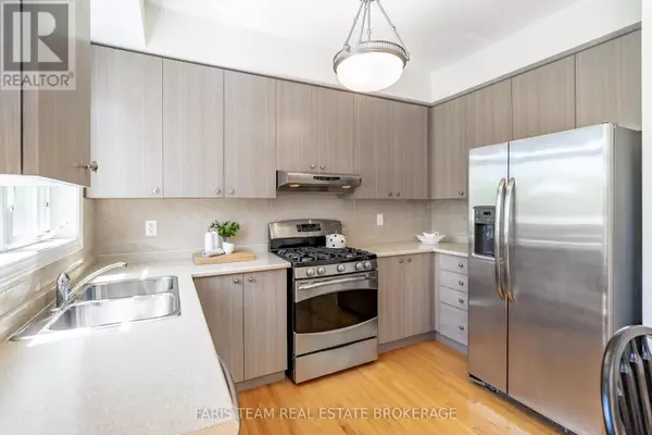 Collingwood, ON L9Y0G1,26 BARRINGTON TRAIL