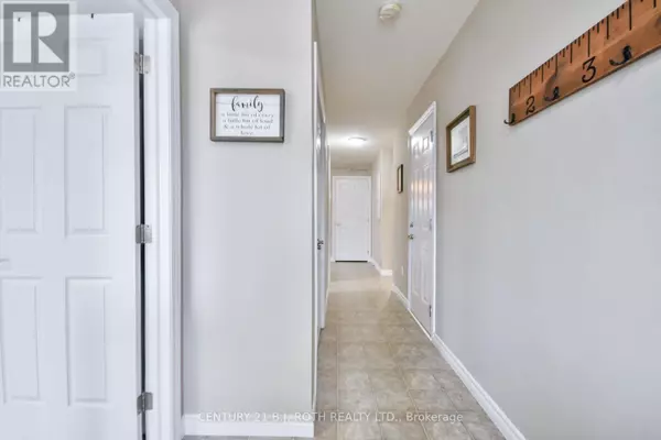 Orillia, ON L3V7A8,91 LUCY LANE