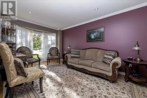 Barrie (west Bayfield), ON L4N6Z7,21 BARWICK DRIVE