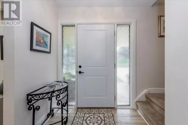 Barrie (allandale Centre), ON L4N3S7,56 MARSHALL STREET