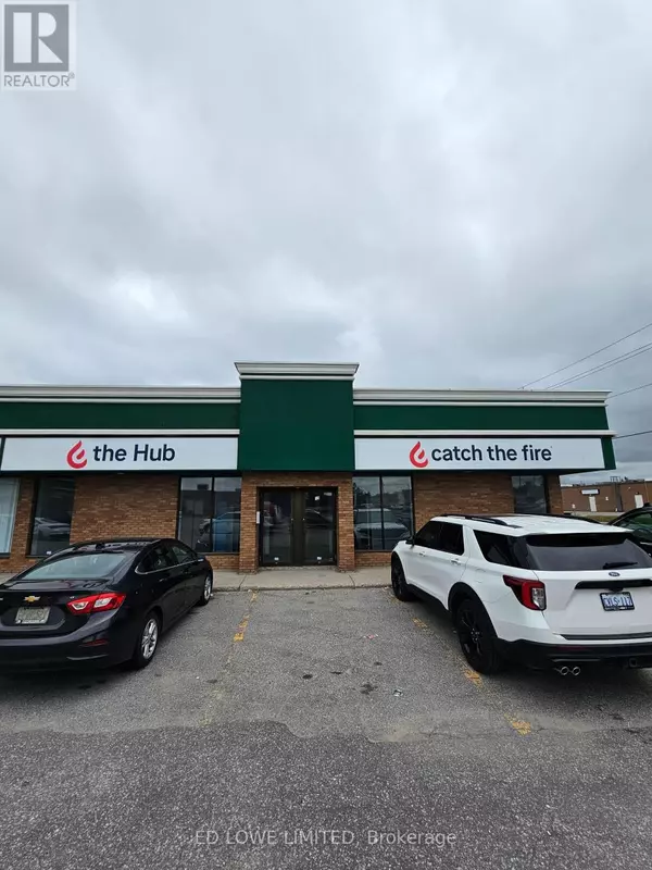 19 HART DR #111 -112, Barrie (0 North), ON L4N5M3