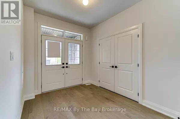 Wasaga Beach, ON L9Z0R8,26 AMBER DRIVE