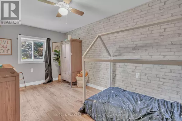 Severn, ON L0K1E0,2165 TOWN LINE