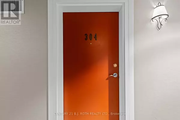 Barrie (ardagh), ON L4N7Y8,5 GREENWICH ST #304