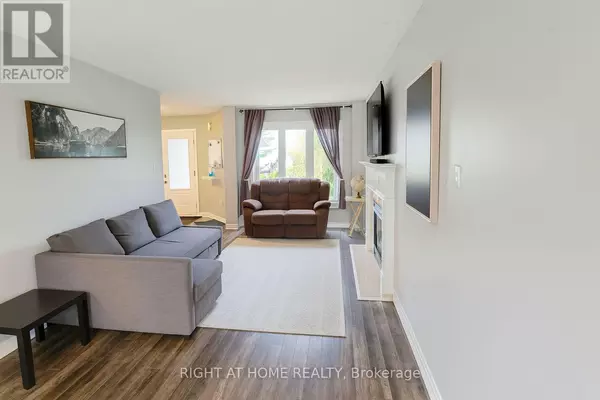 Barrie (ardagh), ON L4N0J7,17 KELSEY CRESCENT