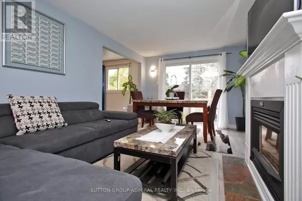 Barrie (grove East), ON L4M5S9,39 CORBETT DRIVE