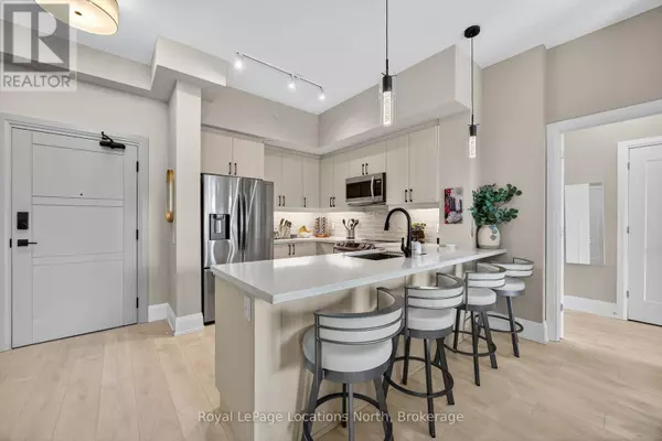 Collingwood, ON L9Y0X3,1 Hume ST #308