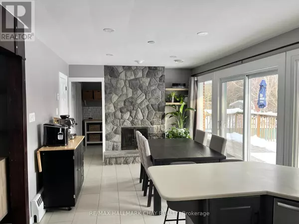 Barrie (bayshore), ON L4N3Z9,595 BIG BAY POINT ROAD E