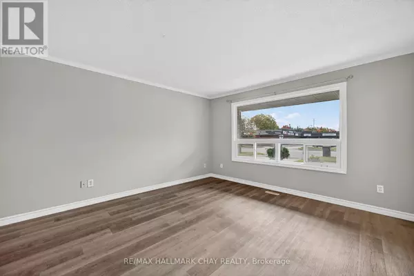 Barrie (letitia Heights), ON L4N5L8,419 LEACOCK DRIVE