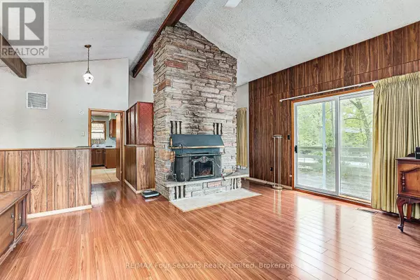 Wasaga Beach, ON L9Z2V1,828 OXBOW PARK DRIVE