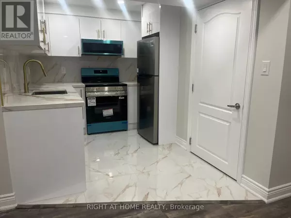 Barrie, ON L9J0P7,81 PHOENIX BOULEVARD