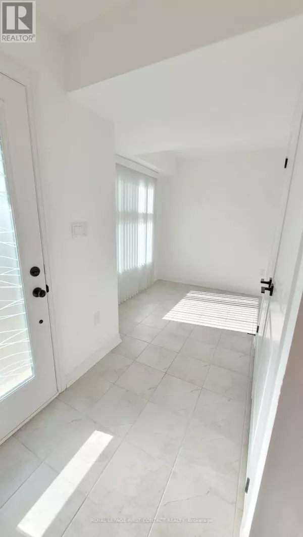 Barrie (painswick South), ON L0J0N1,31 FAIRLANE AVENUE