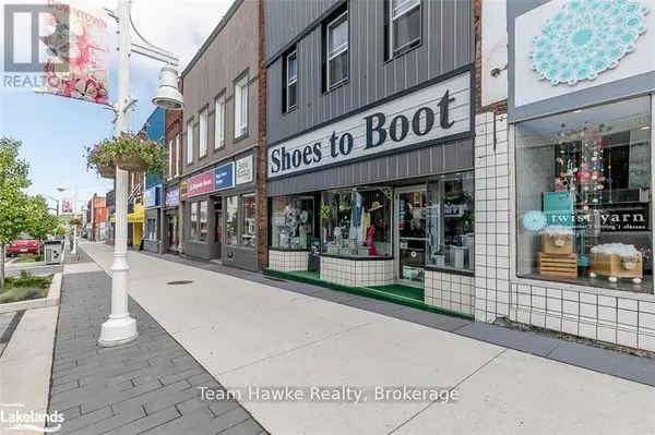 Midland, ON L4R3M4,261 KING STREET