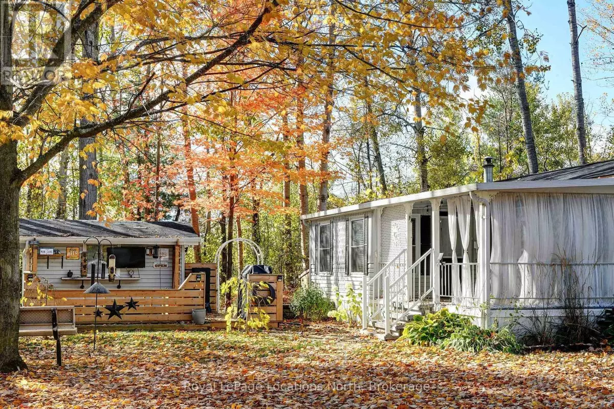 Springwater, ON L0L1P0,8 PRINCE EDWARD DRIVE